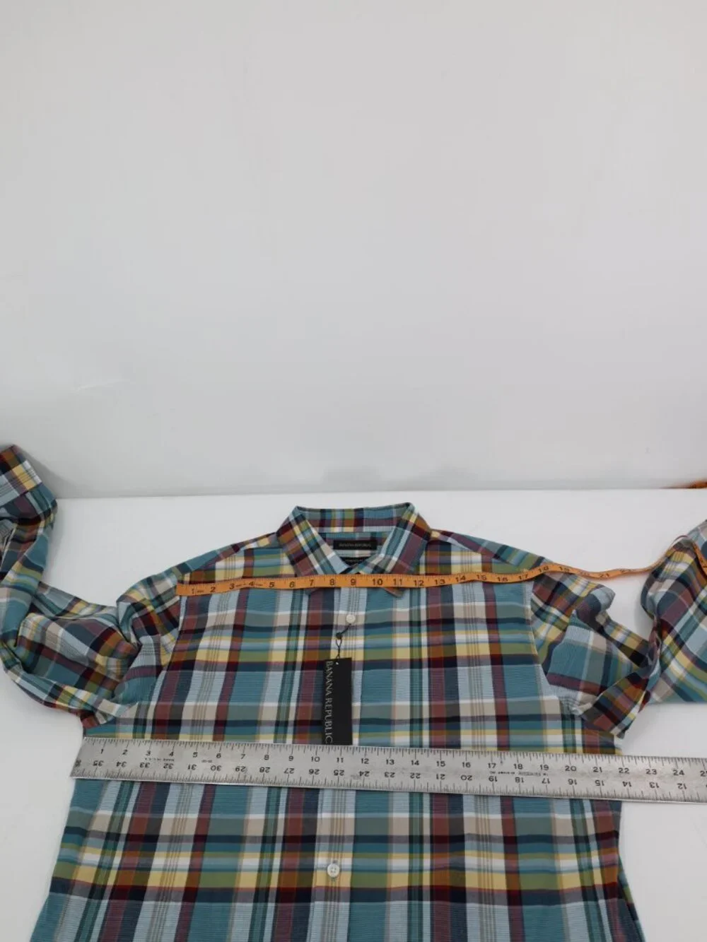 NWT Banana Republic Shirt Mens Medium Button Up Plaid Cotton Standard Fit casual
